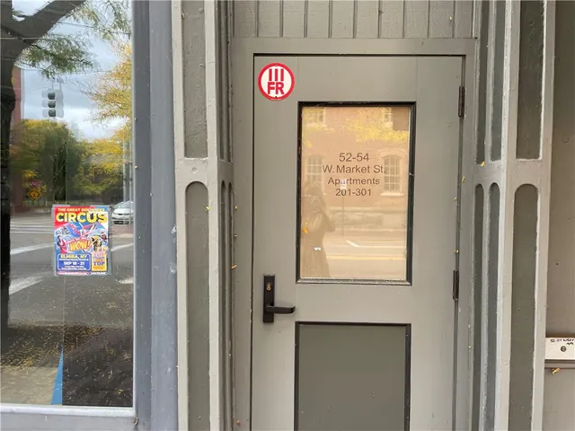 $1,150 | 52 West Market Street, Corning, NY 14830