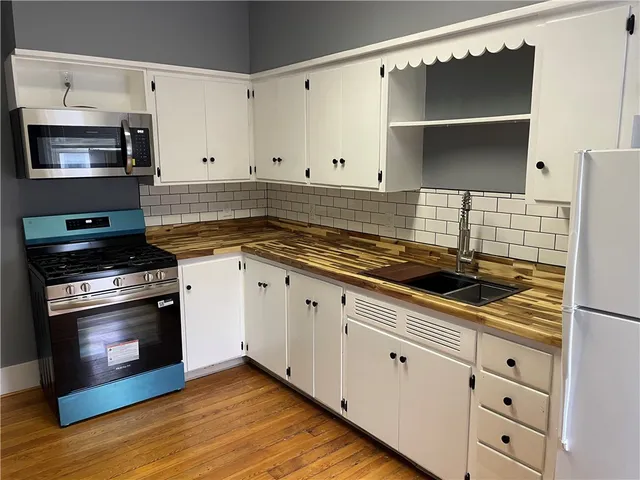 $1,150 | 52 West Market Street, Corning, NY 14830