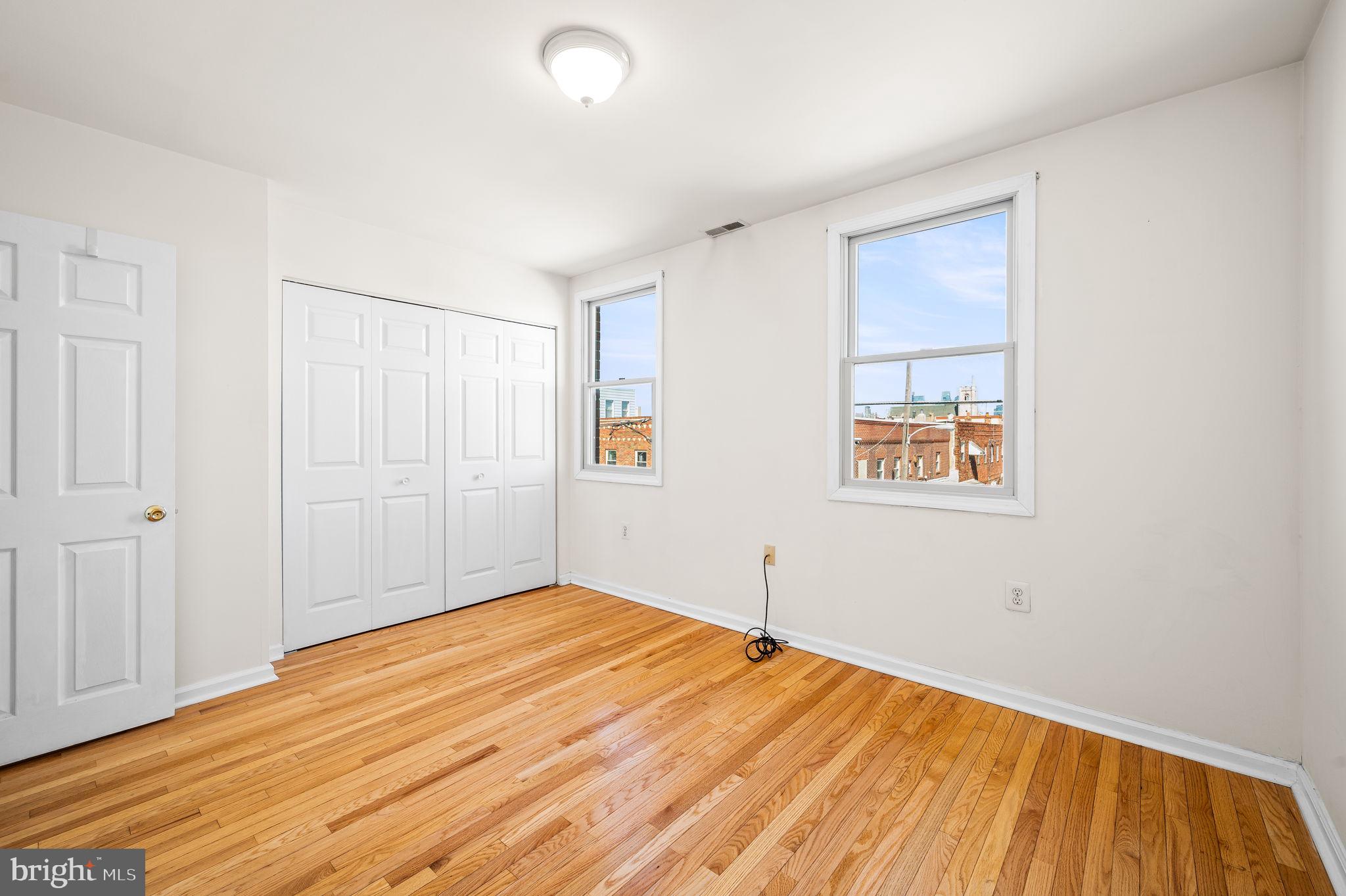 1018 West Ritner Street Philadelphia, PA 19148 - Photo 12 of 19 Main Bedroom