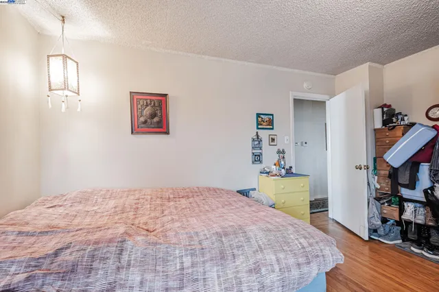 $795,000 | 1942 Jennings Street, San Francisco, CA 94124