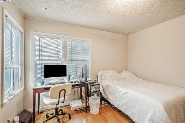 $795,000 | 1942 Jennings Street, San Francisco, CA 94124