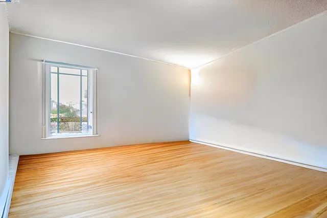 $795,000 | 1942 Jennings Street, San Francisco, CA 94124