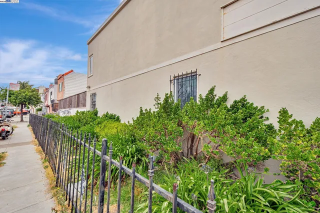 $795,000 | 1942 Jennings Street, San Francisco, CA 94124