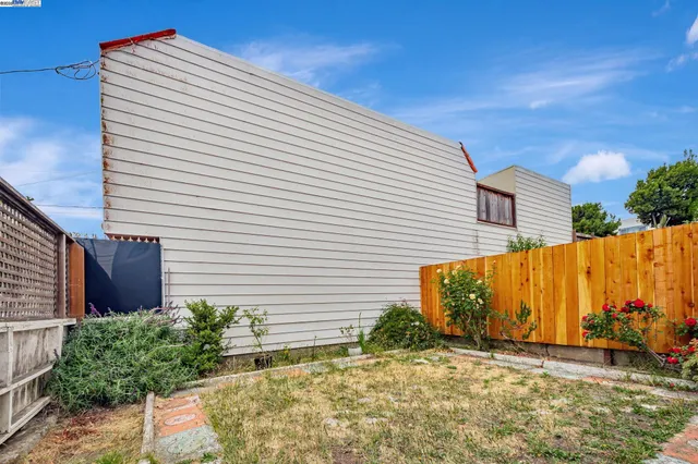 $795,000 | 1942 Jennings Street, San Francisco, CA 94124