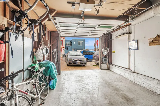 $795,000 | 1942 Jennings Street, San Francisco, CA 94124