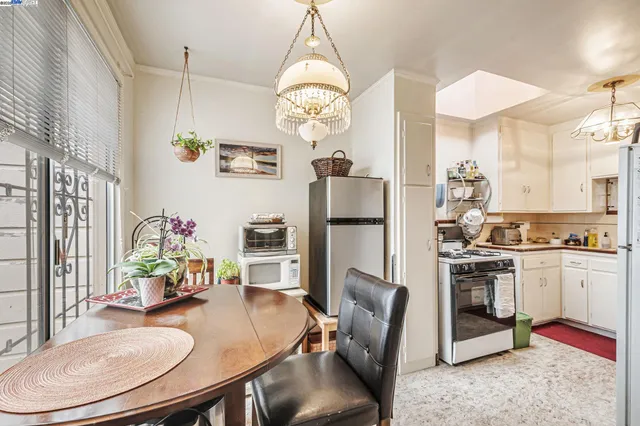 $795,000 | 1942 Jennings Street, San Francisco, CA 94124