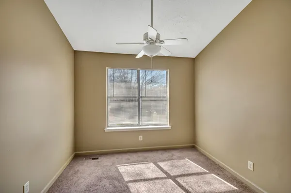 $1,800 | 169 Pineshadow Drive, Goose Creek, SC 29445