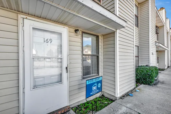 $1,800 | 169 Pineshadow Drive, Goose Creek, SC 29445