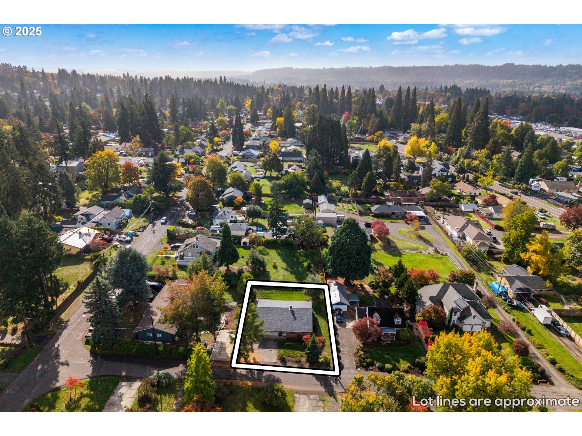 3396 Southeast Loeffelman Road Milwaukie, OR 97222 - Photo 34 of 41 an aerial view of residential house with outdoor space