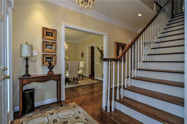 6320 Bresslyn Road Nashville, TN 37205 - Photo 4 of 20 Gallery Image 4