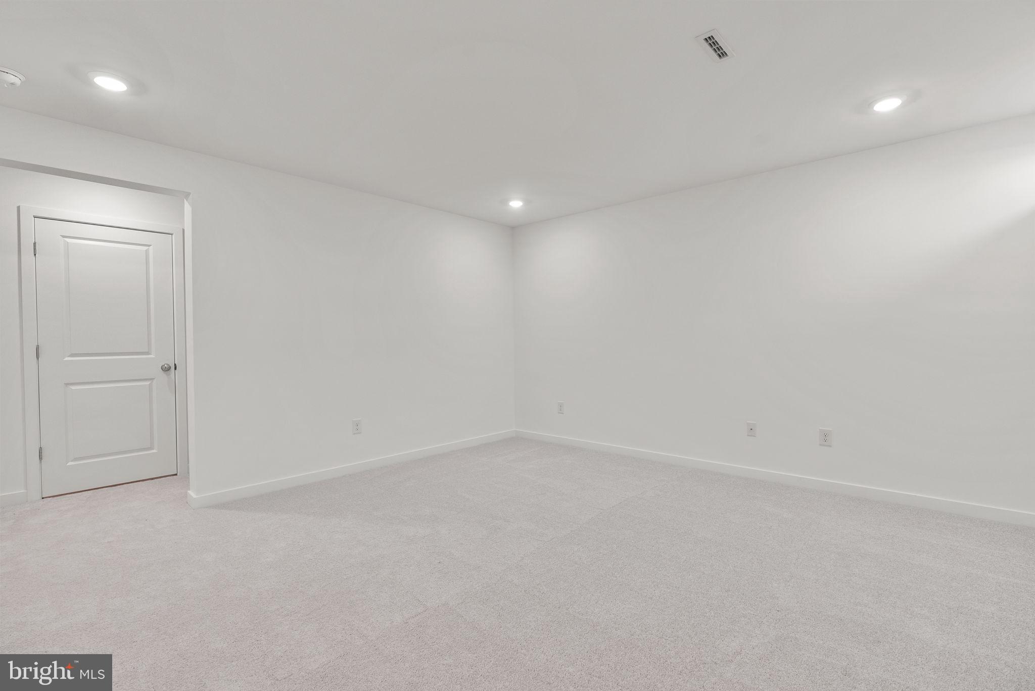 1 Inkwell Lane Sicklerville, NJ 08081 - Photo 28 of 32 a view of an empty room