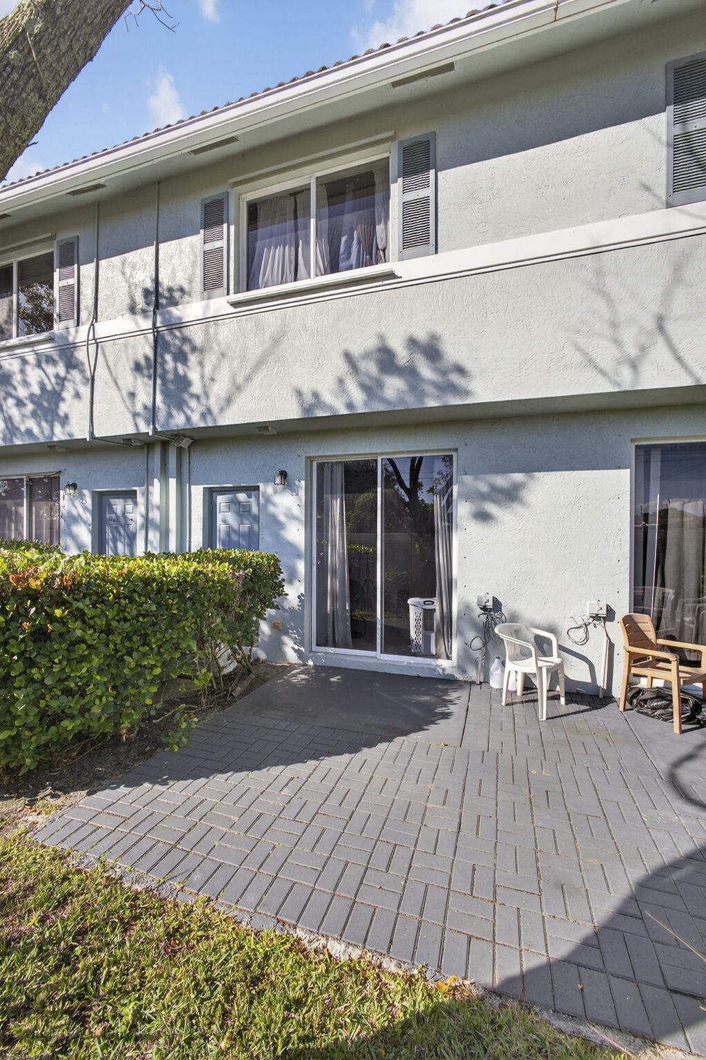 3720 Oleander Terrace Riviera Beach, FL 33404 - Photo 30 of 30 38-web-or-mls-BS1A5768