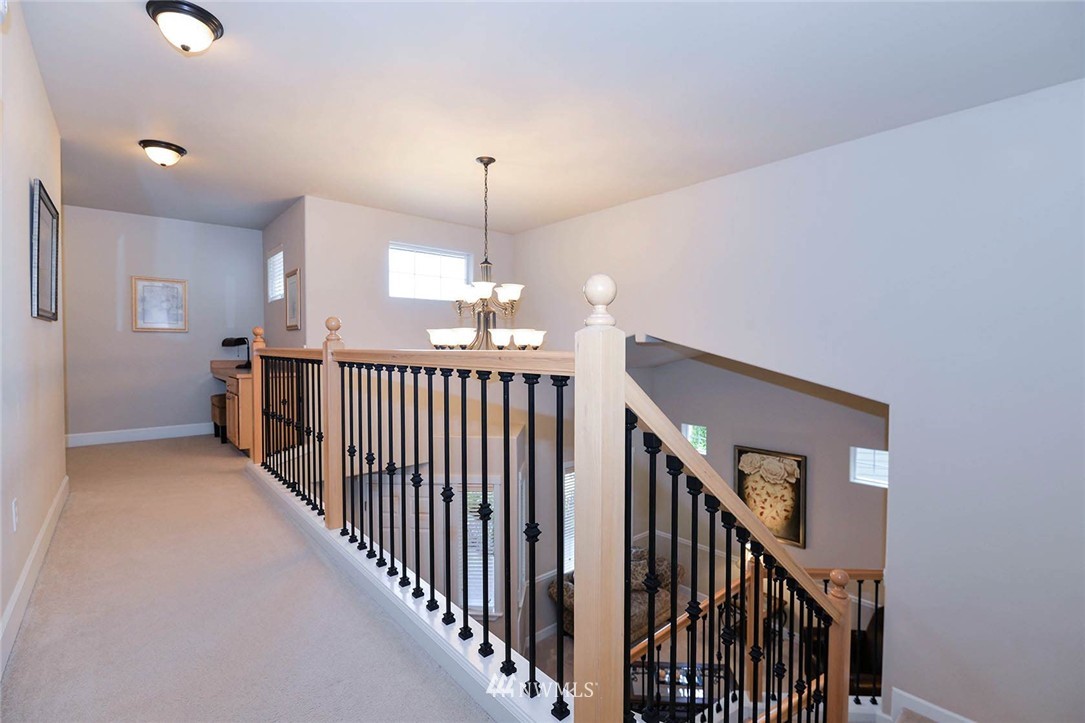216 156th Place Southeast Bothell, WA 98012 - Photo 13 of 25 Gallery Image 13
