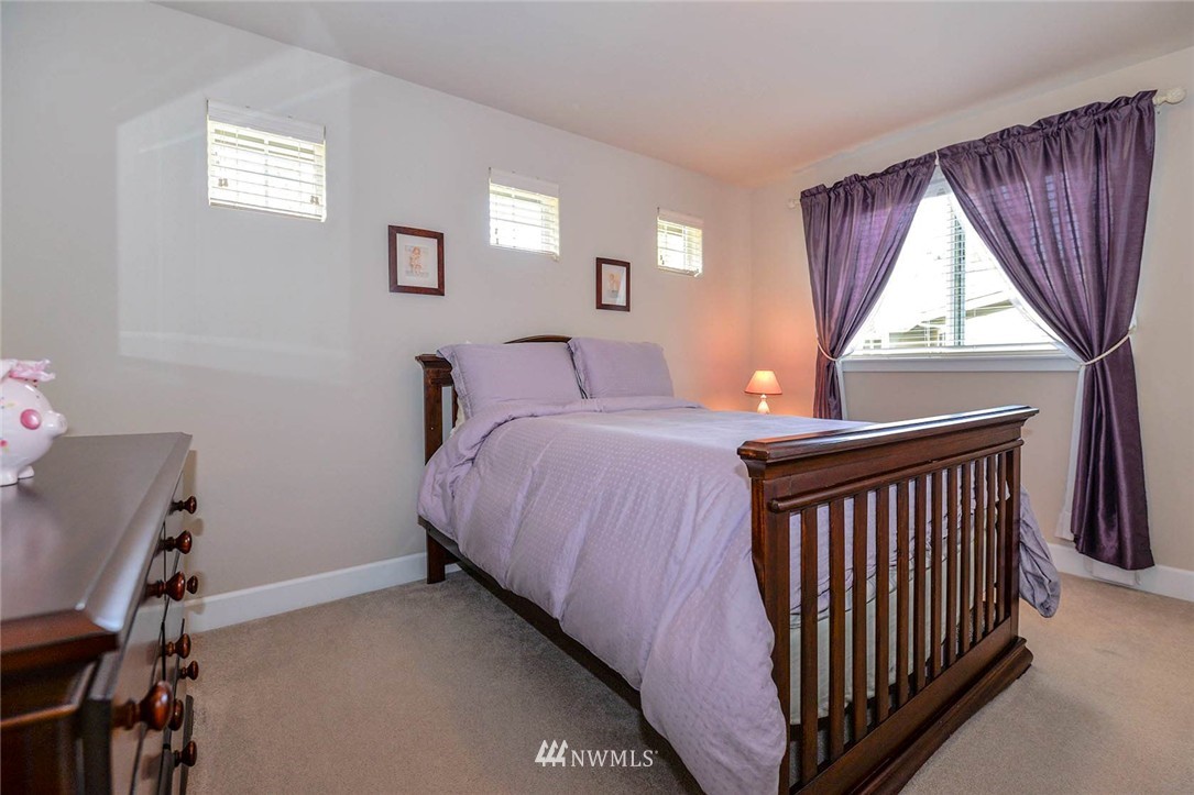 216 156th Place Southeast Bothell, WA 98012 - Photo 18 of 25 Gallery Image 18