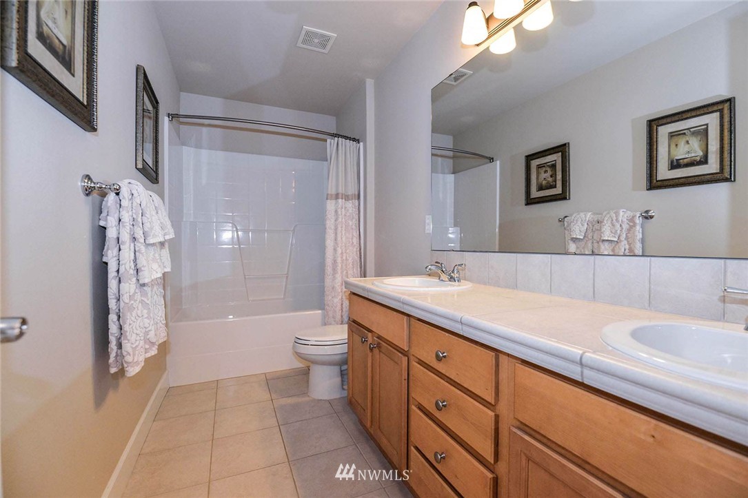 216 156th Place Southeast Bothell, WA 98012 - Photo 20 of 25 Gallery Image 20