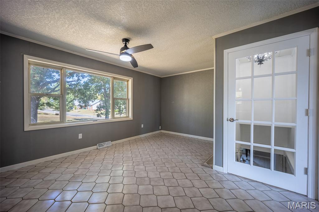 2125 Barron Road Poplar Bluff, MO 63901 - Photo 11 of 36