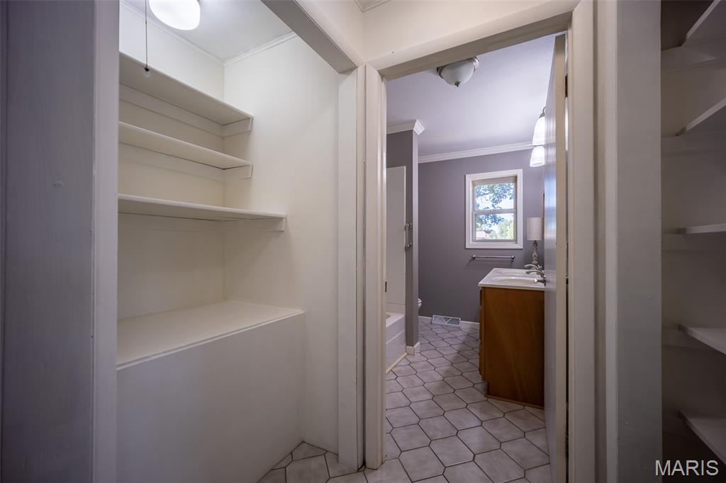 2125 Barron Road Poplar Bluff, MO 63901 - Photo 14 of 36