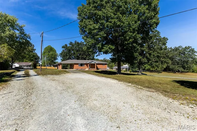 $259,900 | 2125 Barron Road, Poplar Bluff, MO 63901