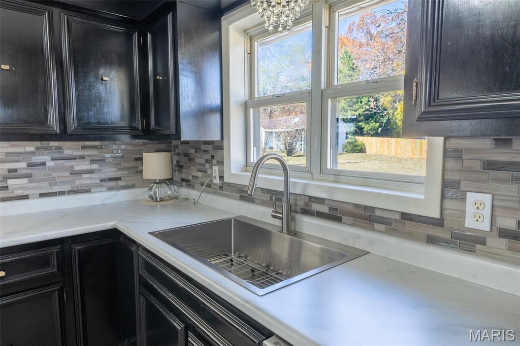 2125 Barron Road Poplar Bluff, MO 63901 - Photo 9 of 36