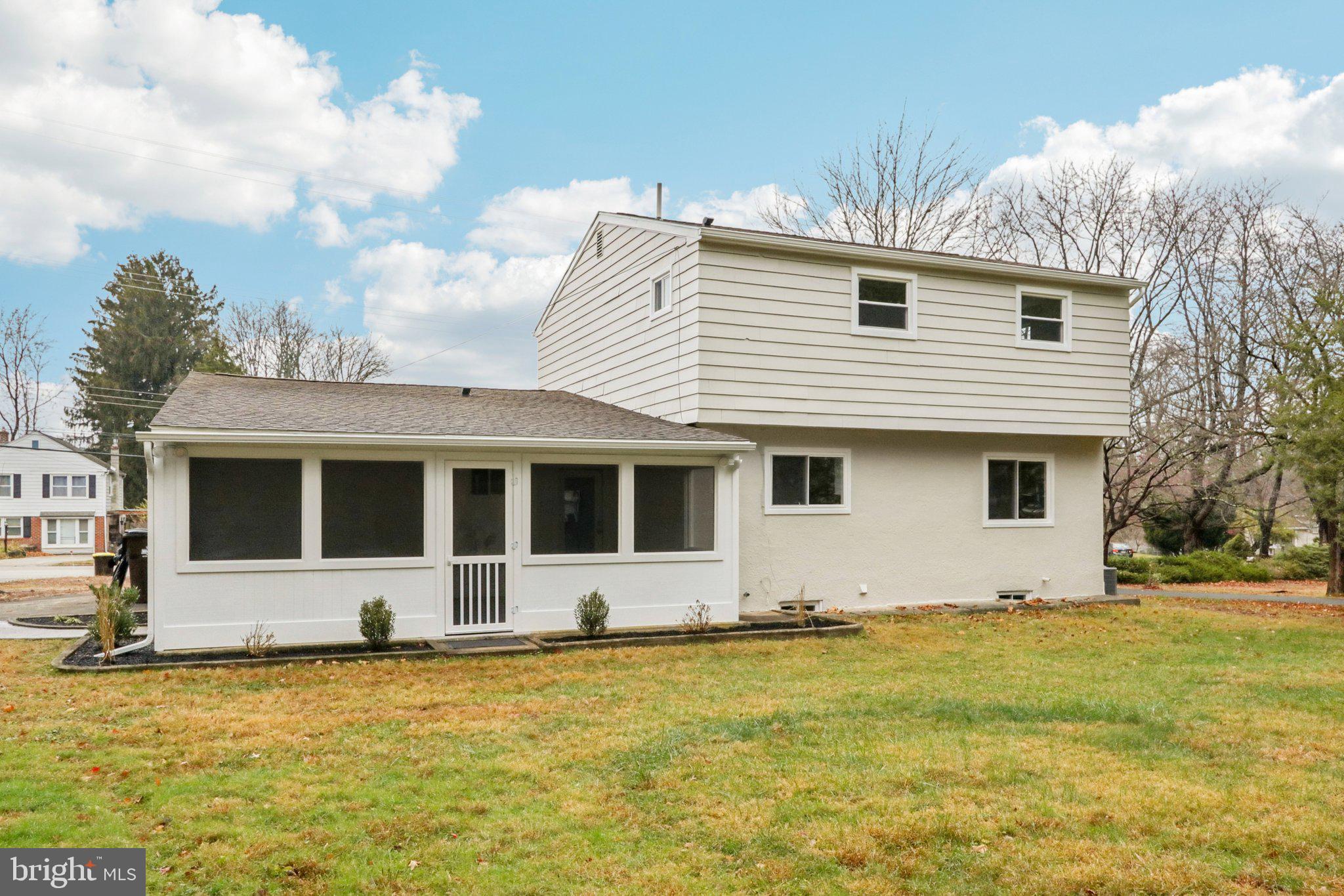 3004 North Wales Road Norristown, PA 19403 - Photo 40 of 44 a front view of house with yard