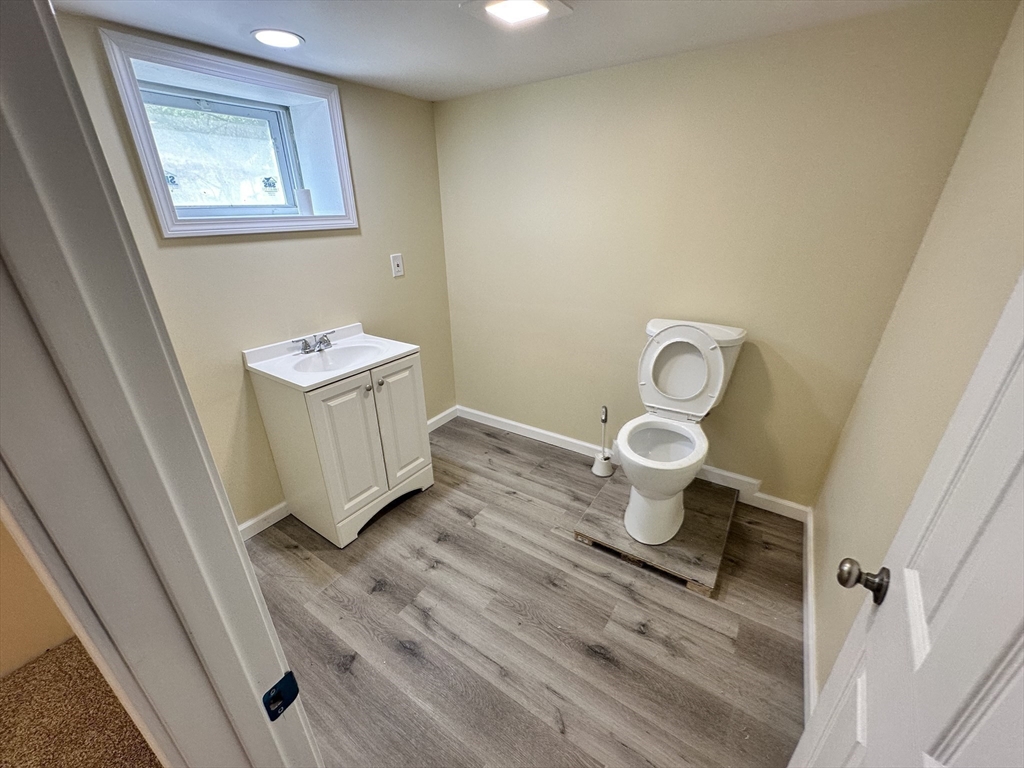 14 Aster Street Springfield, MA 01109 - Photo 30 of 38 Gallery Image 30