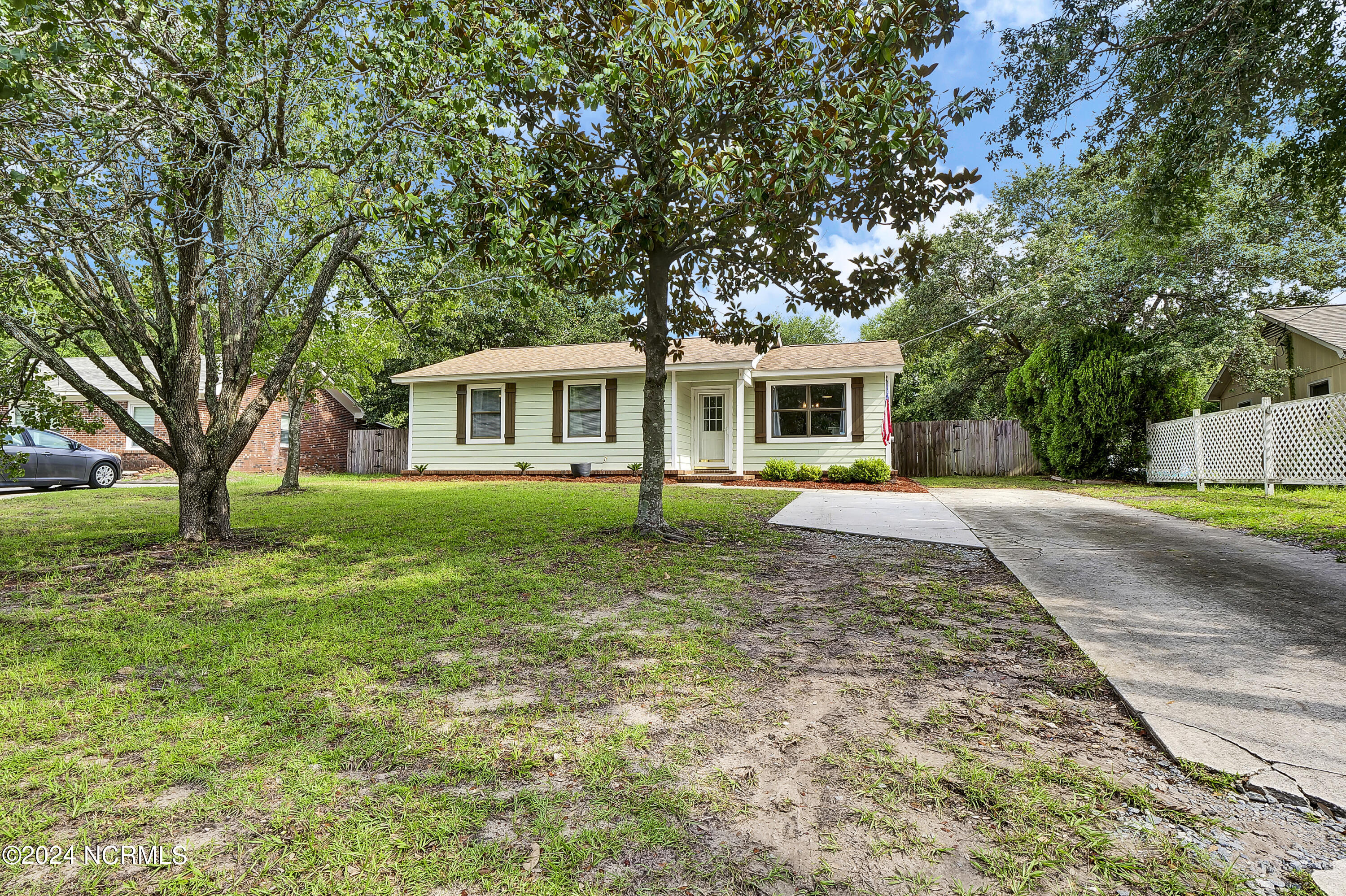 330 Cathay Road Wilmington, NC 28412 - Photo 4 of 27 P1555540