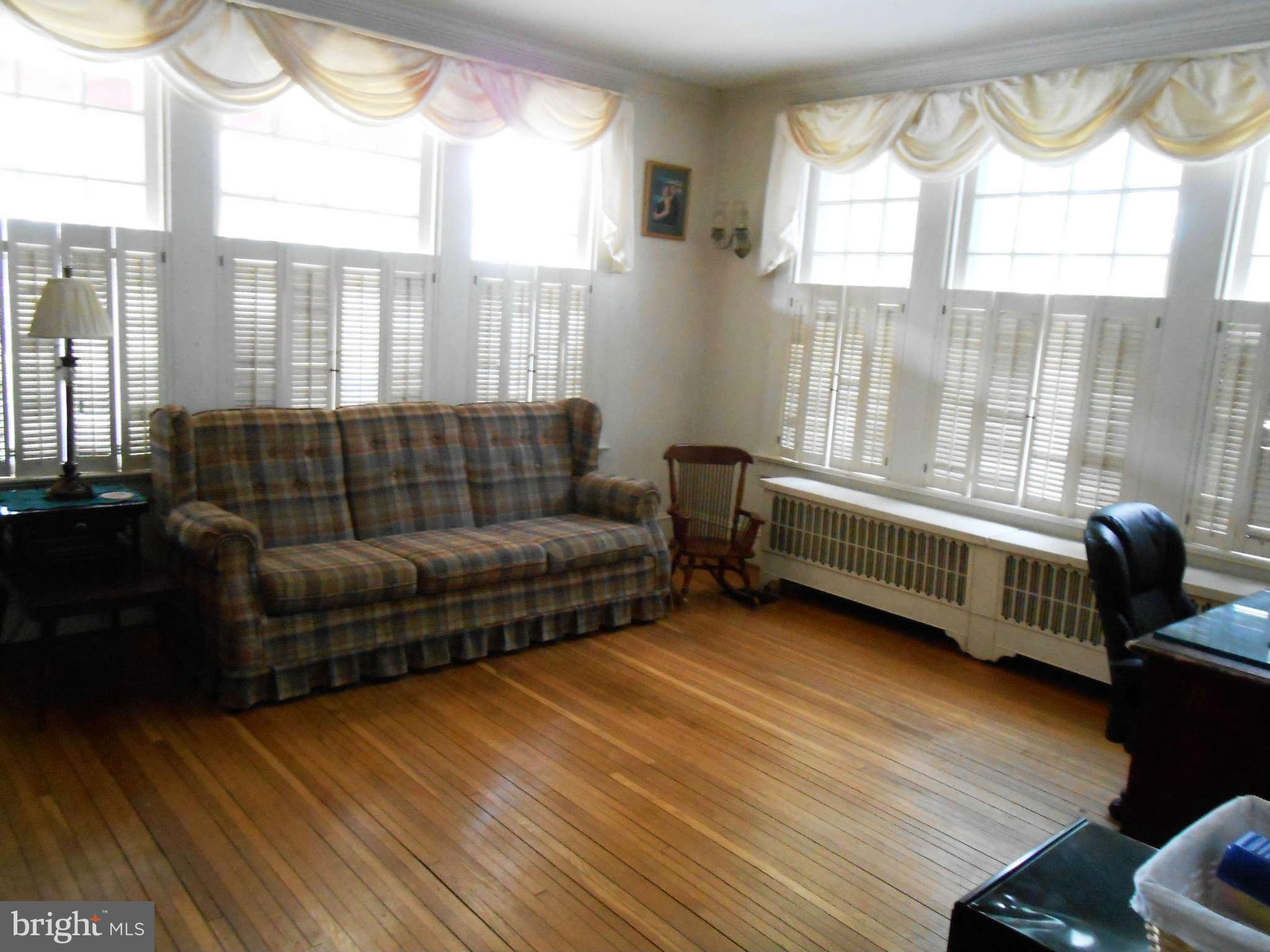 17 West Cherry Street Rising Sun, MD 21911 - Photo 4 of 6 Interior (General)