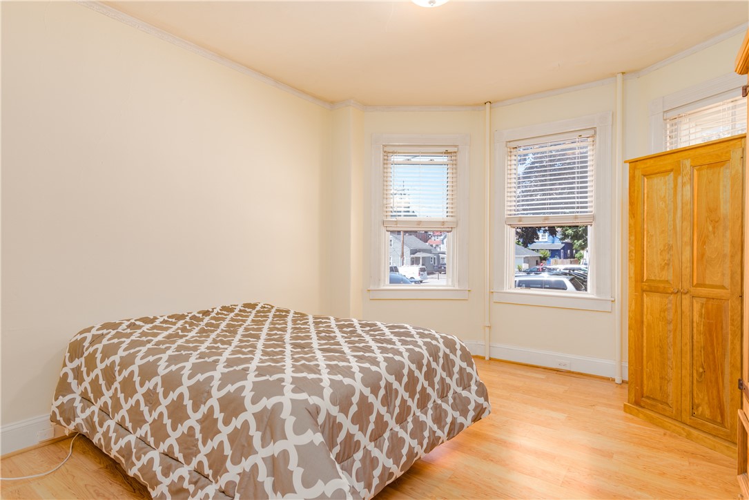9 Ann Street Newport, RI 02840 - Photo 7 of 26 Unit 1. one of three bedrooms