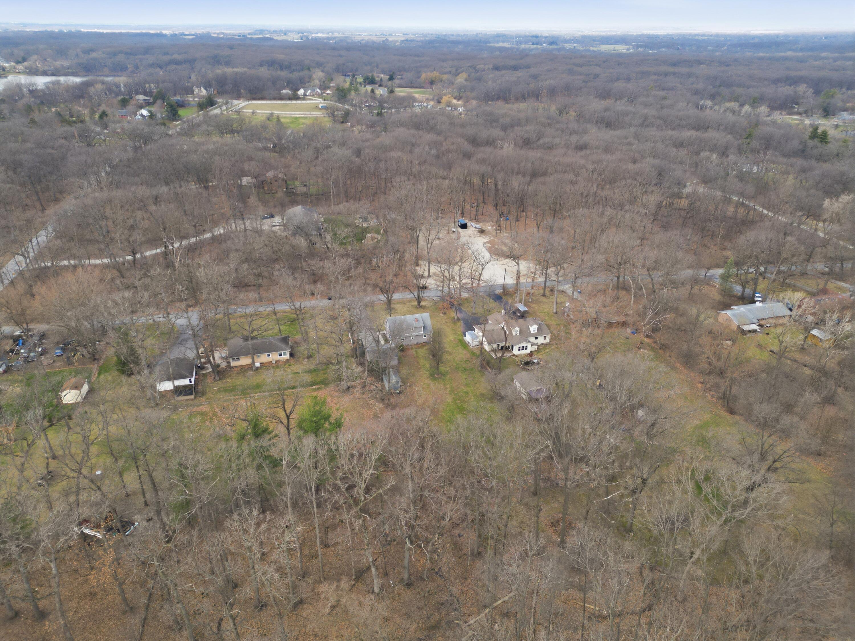 8951 State Line Road Dyer, IN 46311 - Photo 27 of 28 a view of a dry yard