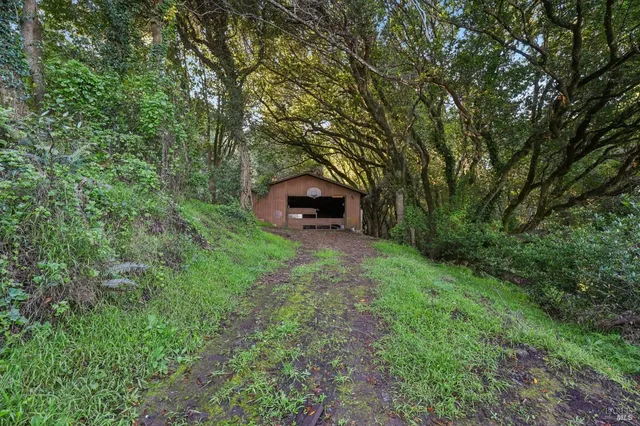 $589,000 | 95 Highland Way, Inverness, CA 94937