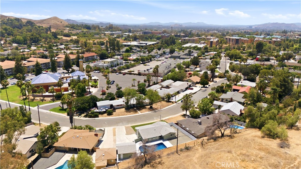 3682 Mt Vernon Avenue Riverside, CA 92507 - Photo 39 of 41