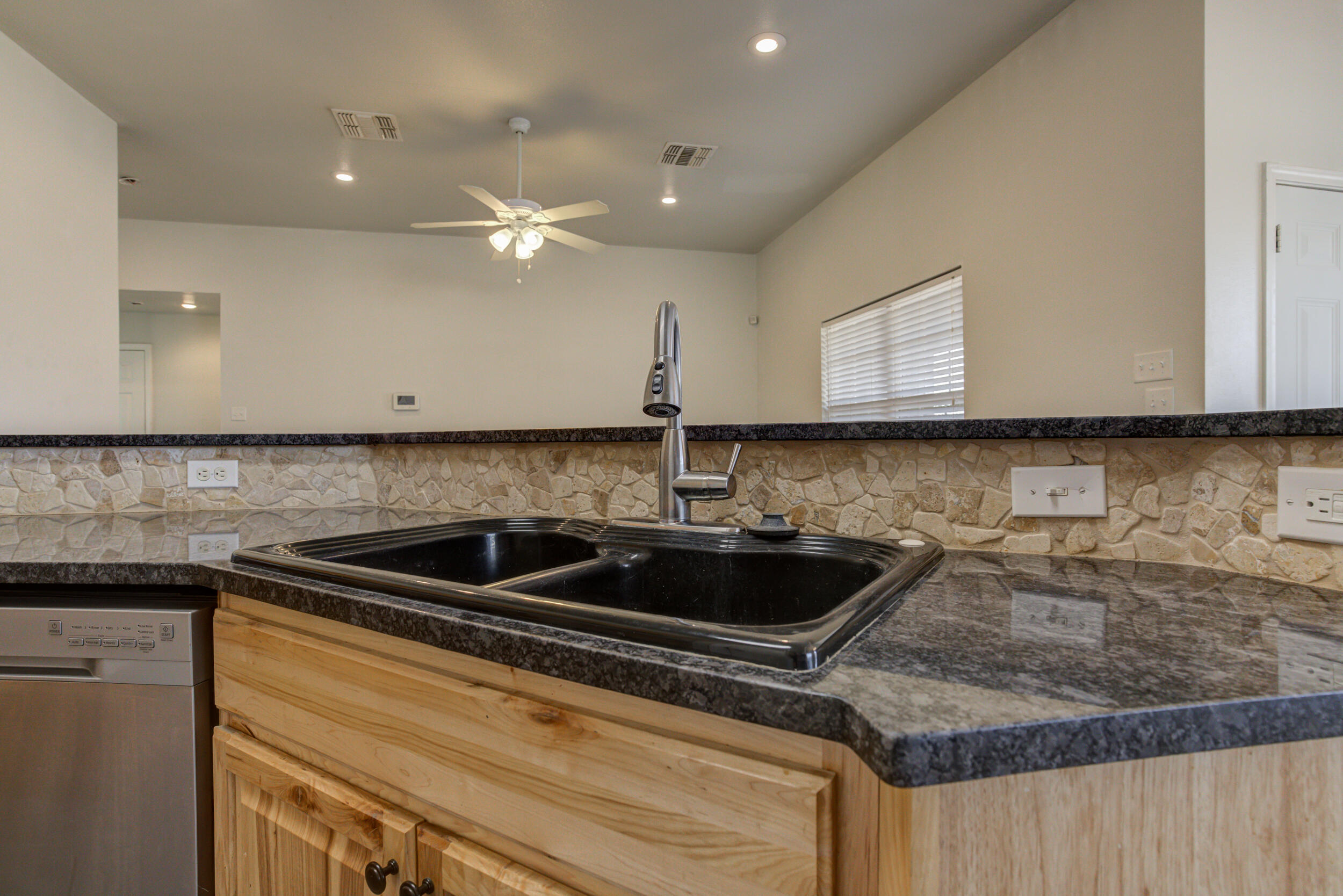 1608 48th Street Lubbock, TX 79412 - Photo 14 of 35 DSC07078_79_80_81_82