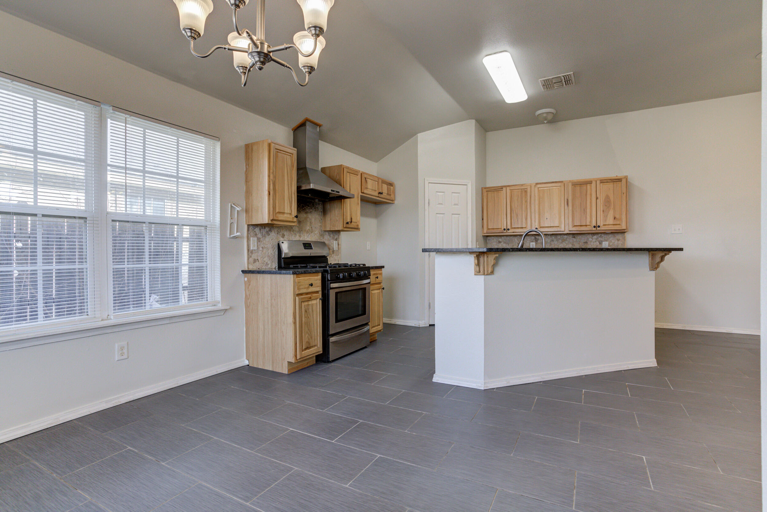 1608 48th Street Lubbock, TX 79412 - Photo 18 of 35 DSC07108_09_10_11_12