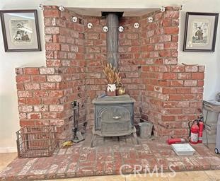 42930 Lake Hughes Road Lake Hughes, CA 93532 - Photo 14 of 54 a bathroom with a sink and a mirror