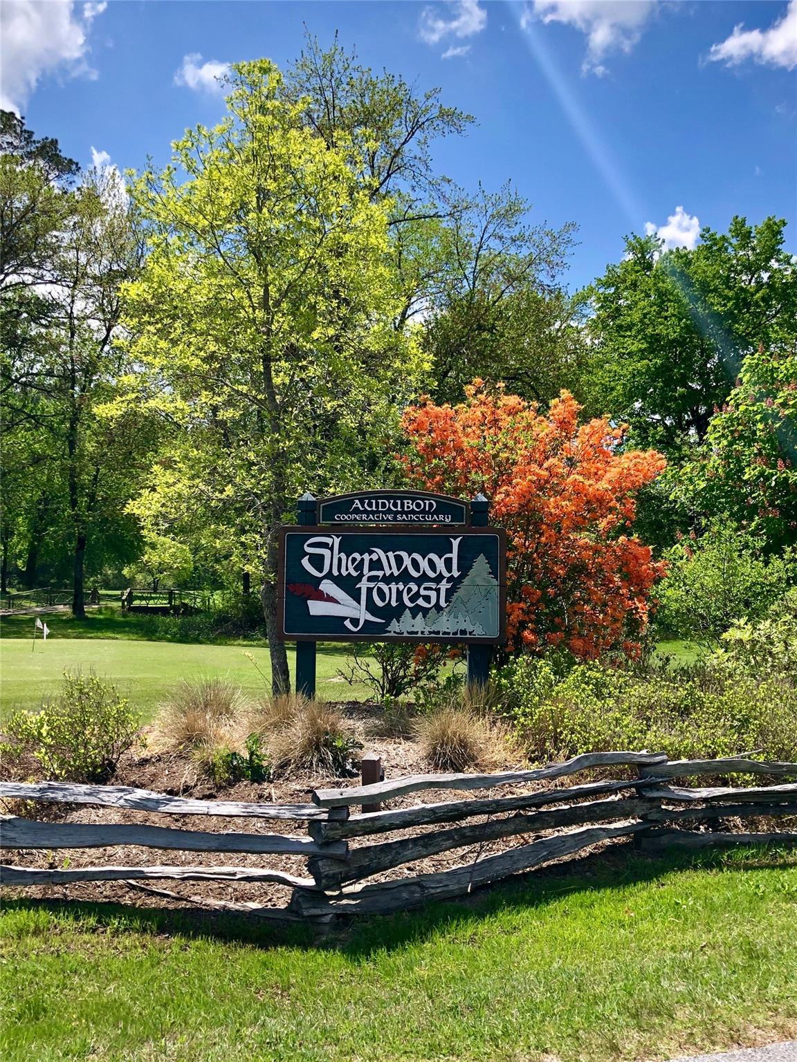 1252 Cardinal Road Brevard, NC 28712 - Photo 29 of 31 a sign on the side of a building