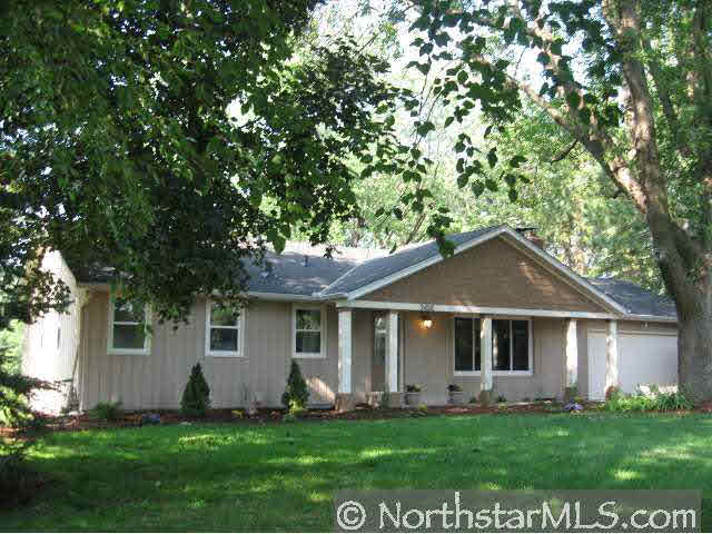 9408 Thomas Road Bloomington, MN 55431 - Photo 9 of 10 Gallery Image 9