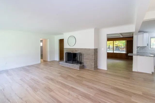 $524,999 | 16832 Bell Creek Lane, Livonia, MI 48154