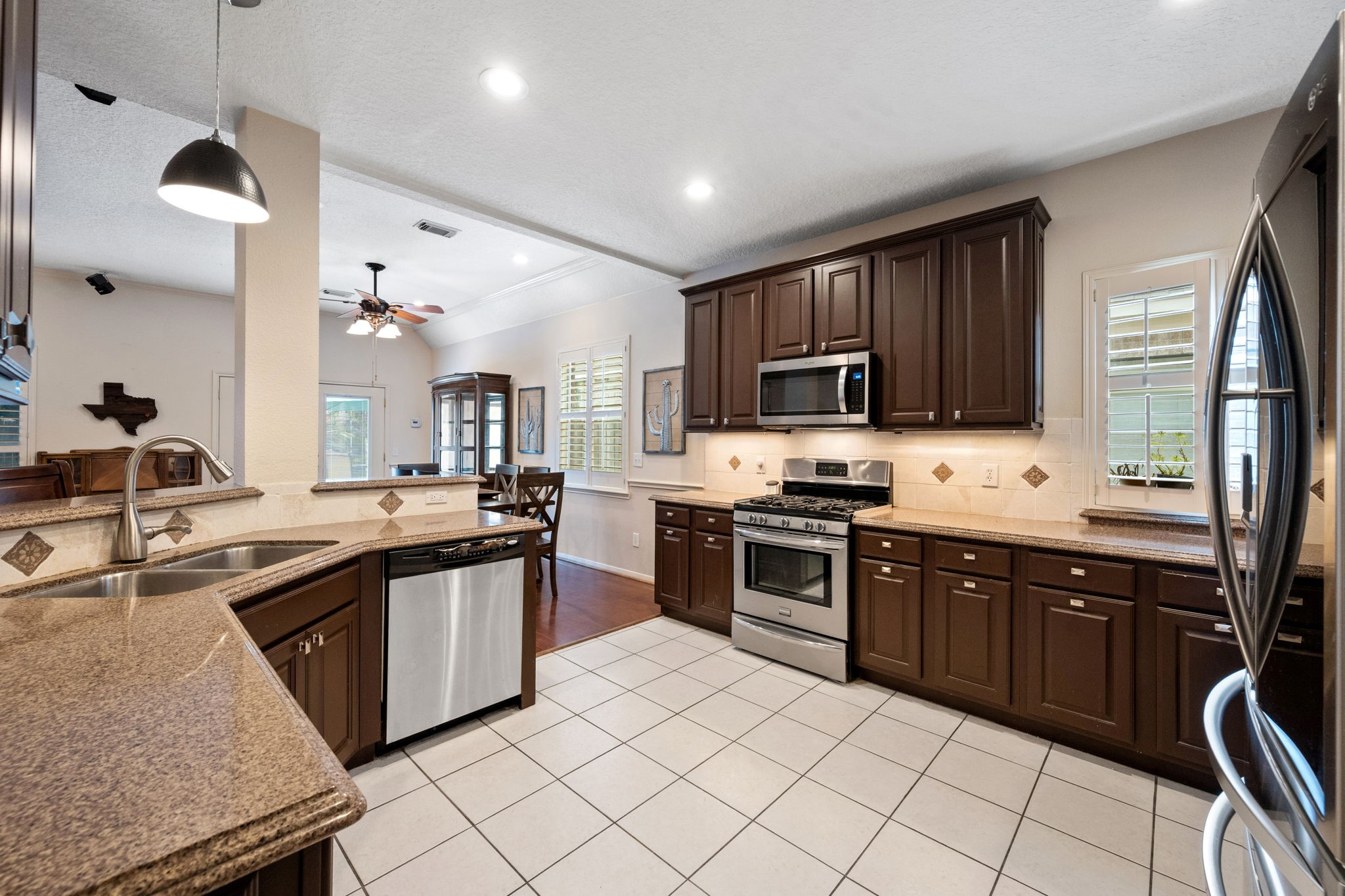 6020 Timber Oaks Ridge Humble, TX 77346 - Photo 11 of 27 Gallery Image 11