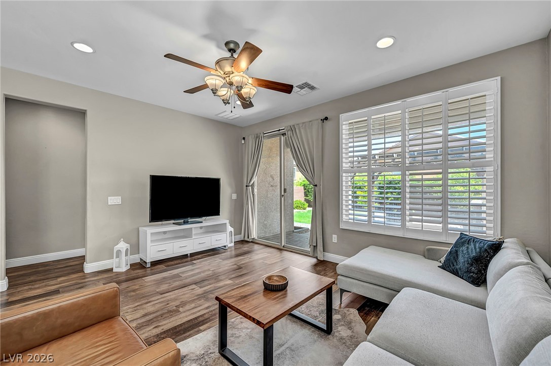 10982 Great Sioux Road Las Vegas, NV 89179 - Photo 14 of 49