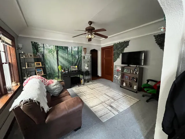 $995 | 4625 South Lake Drive, Cudahy, WI 53110