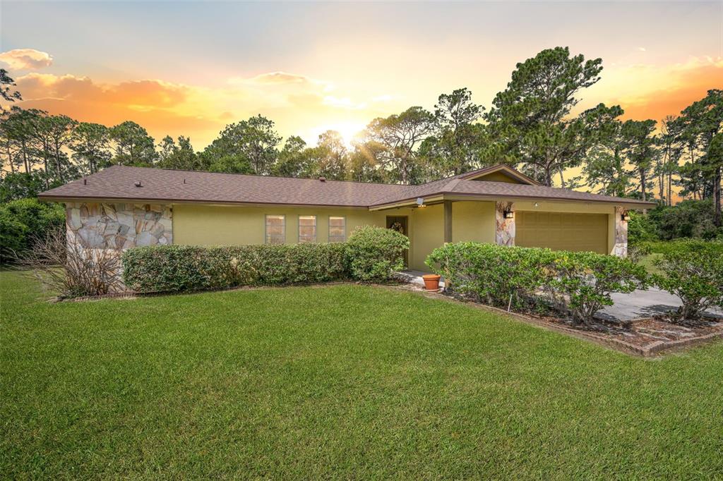 17125 Tuscanooga Road Groveland, FL 34736 - Photo 3 of 53
