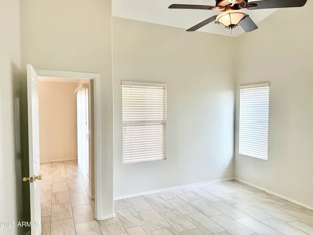 $1,795 | 13927 West Port Royale Lane, Surprise, AZ 85379
