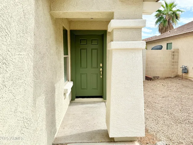$1,795 | 13927 West Port Royale Lane, Surprise, AZ 85379