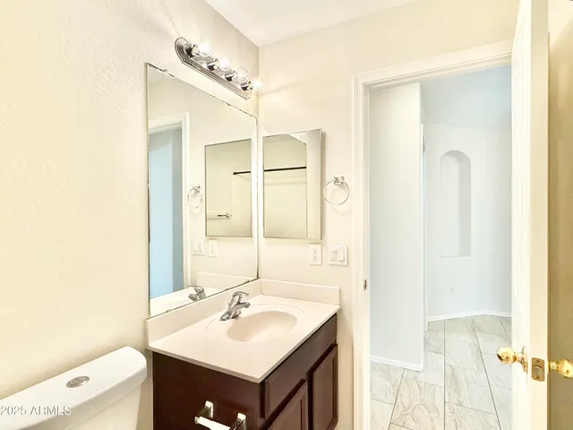 $1,795 | 13927 West Port Royale Lane, Surprise, AZ 85379