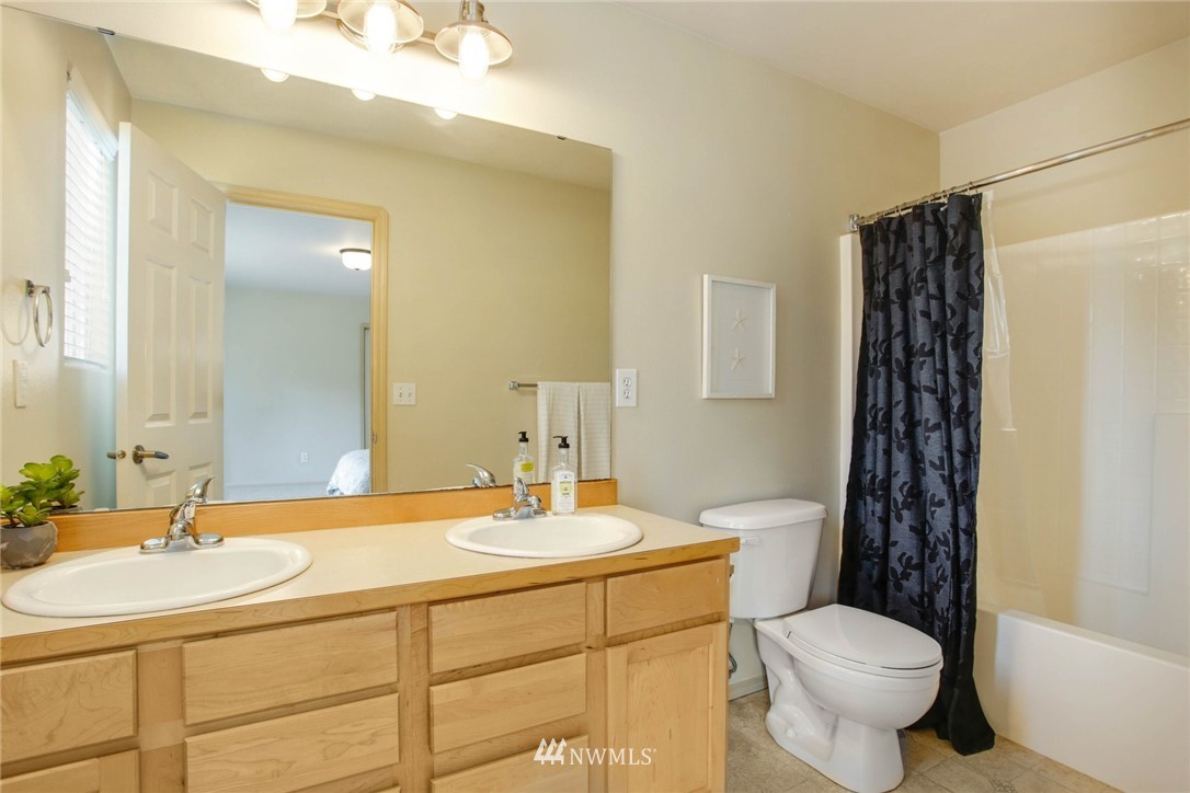 19023 4th Avenue Southeast Bothell, WA 98012 - Photo 11 of 24 Gallery Image 11