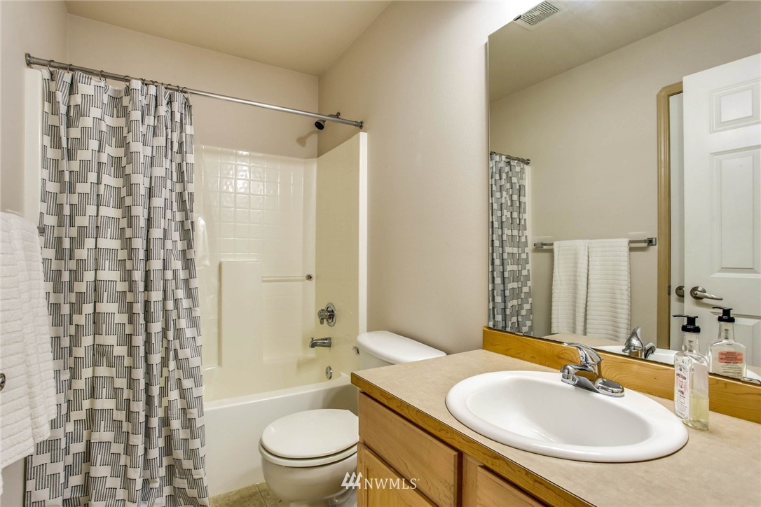 19023 4th Avenue Southeast Bothell, WA 98012 - Photo 18 of 24 Gallery Image 18
