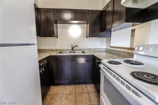$1,000 | 1404 East Mesquite Avenue, Unit 8, Las Vegas, NV 89101