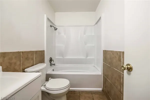 $1,000 | 1404 East Mesquite Avenue, Unit 8, Las Vegas, NV 89101