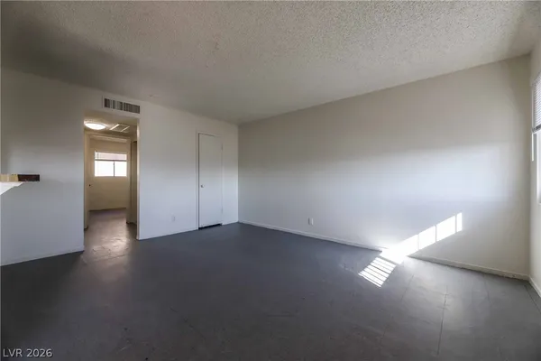 $1,000 | 1404 East Mesquite Avenue, Unit 8, Las Vegas, NV 89101