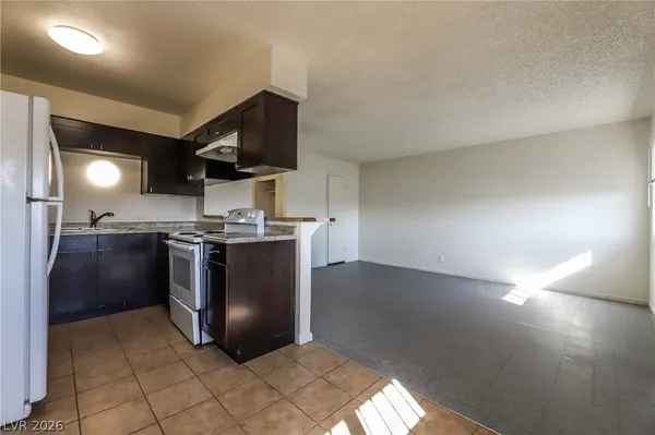 $1,000 | 1404 East Mesquite Avenue, Unit 8, Las Vegas, NV 89101